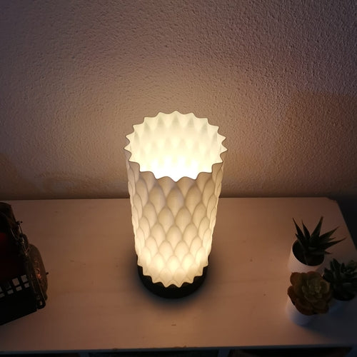 La Luma Bloom : Éclosion Lumineuse & Douceur Organique